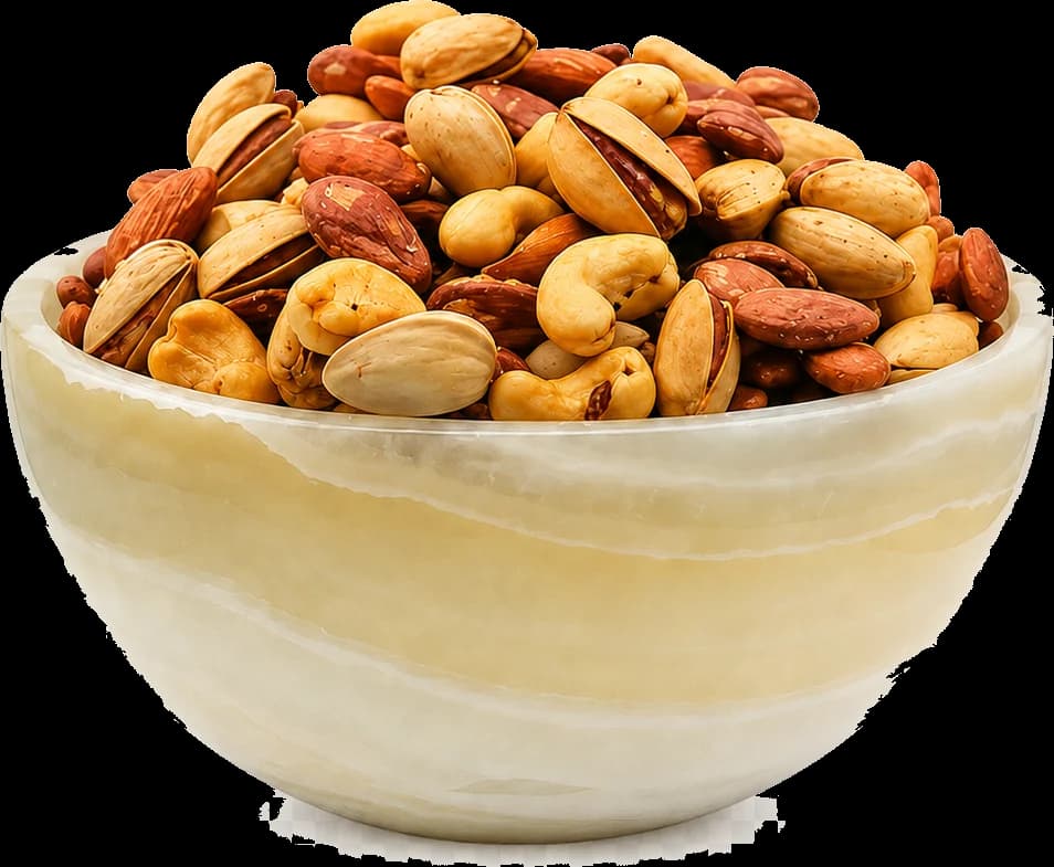 کاسه آجیل و مغزهای متنوع